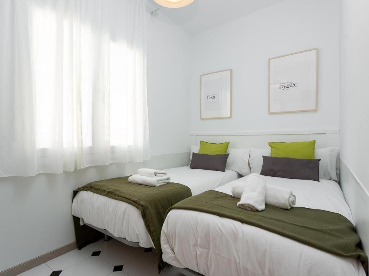דירות הוספיטלט דה יוברגאט Click&Flat Fira Castelao מראה חיצוני תמונה